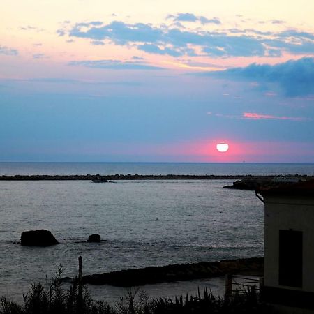 Edificio Cannizzo Scoglitti Exterior foto